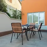 Comfort With Pool In (adults Only) Medulin