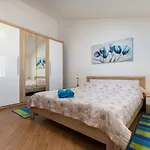 Comfort With Pool In (adults Only) Apartment Medulin
