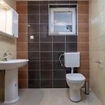 Comfort With Pool In (adults Only) Apartment Medulin