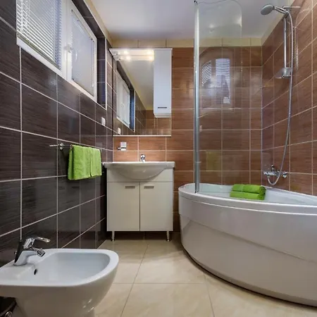 Comfort With Pool In (adults Only) Apartman *