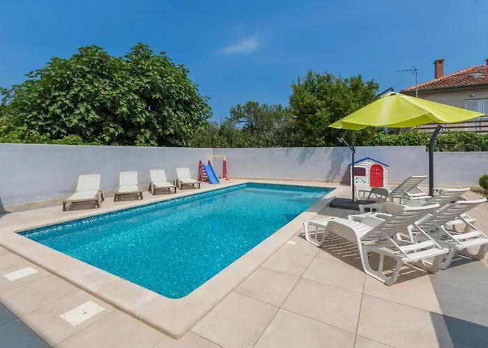Apartament Comfort With Pool In (adults Only) *