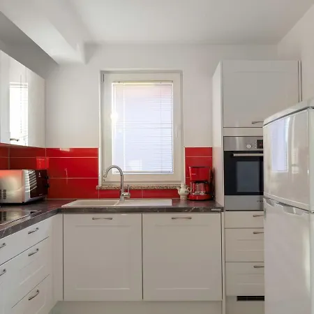 Apartment Comfort With Pool In (adults Only)