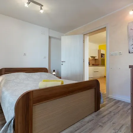 Apartment Comfort With Pool In (adults Only) *